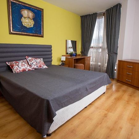 Пирин Плейс Банско Aparthotel Екстериор снимка