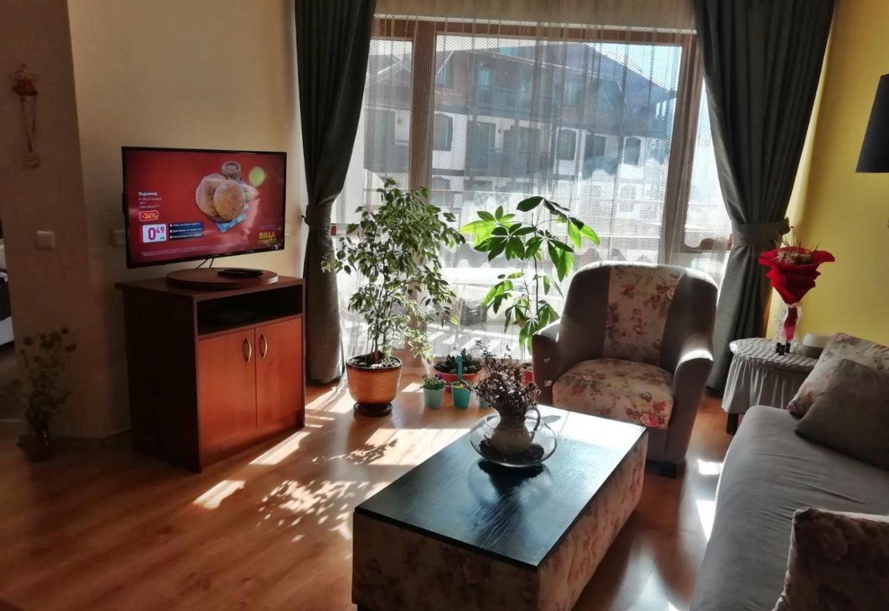 Пирин Плейс Банско Aparthotel Екстериор снимка